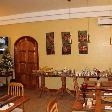 Bed and Breakfast Native Abode Bon Accord Village Exteriér fotografie